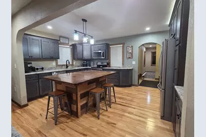 1219  Roseland Dr, Kewaskum, WI 53040 - Photo 7