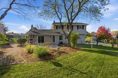 W162N8340  Tamarack Dr, Menomonee Falls, WI 53051 - Photo 37