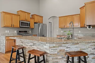 W352N5974  Nelson Rd, Oconomowoc, WI 53066 - Photo 9