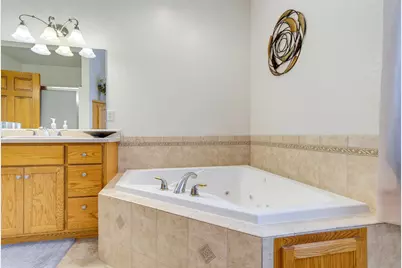 527  Winchester Pass, Richfield, WI 53017 - Photo 23
