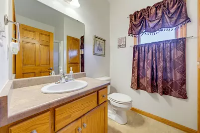 527  Winchester Pass, Richfield, WI 53017 - Photo 5