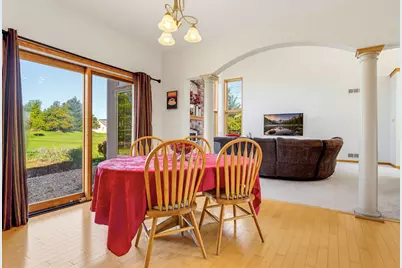 527  Winchester Pass, Richfield, WI 53017 - Photo 11
