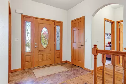 3611  Shade Tree Ct, Waukesha, WI 53188 - Photo 3