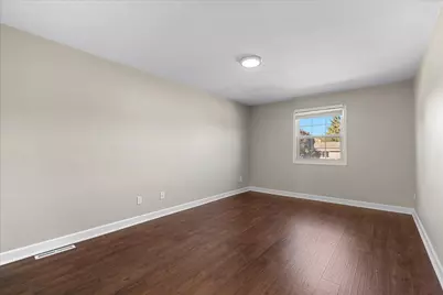 733 E Loos St #735, Hartford, WI 53027 - Photo 15