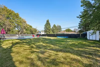 9502 N 45th St, Brown Deer, WI 53223 - Photo 37