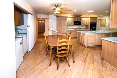 15960  Washington Dr, Brookfield, WI 53005 - Photo 39