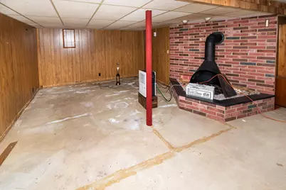 15960  Washington Dr, Brookfield, WI 53005 - Photo 19