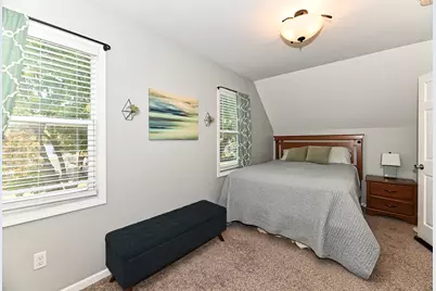 2305 S 83rd St, West Allis, WI 53219 - Photo 29