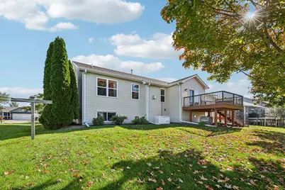 323  Stonefield Dr, Lake Mills, WI 53551 - Photo 49