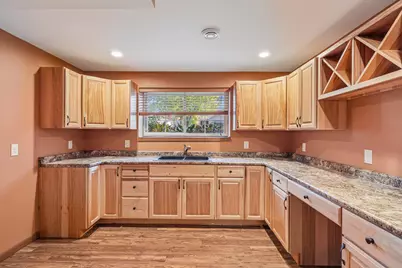 323  Stonefield Dr, Lake Mills, WI 53551 - Photo 43