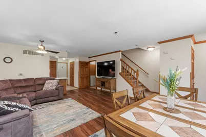 10020 W Whitnall Edge Dr #D, Franklin, WI 53132 - Photo 11