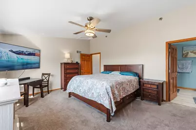 10020 W Whitnall Edge Dr #D, Franklin, WI 53132 - Photo 17