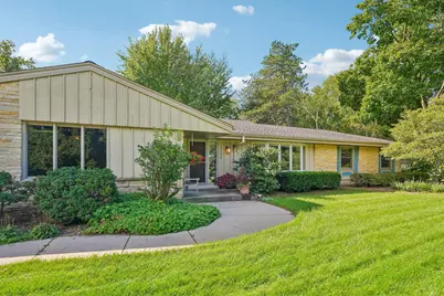 17575  Royalcrest Dr, Brookfield, WI 53045 - Photo 1