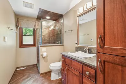 17575  Royalcrest Dr, Brookfield, WI 53045 - Photo 13