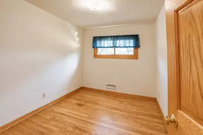 3618 W Parnell Ave, Milwaukee, WI 53221 - Photo 17
