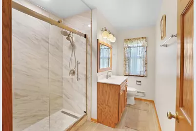 3618 W Parnell Ave, Milwaukee, WI 53221 - Photo 13