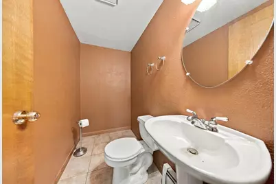 W124N13479  Wasaukee Rd, Germantown, WI 53022 - Photo 17