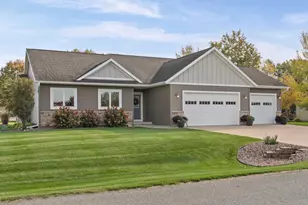 N8370 Ducke Dr, Holland, WI 54636 - Photo 1