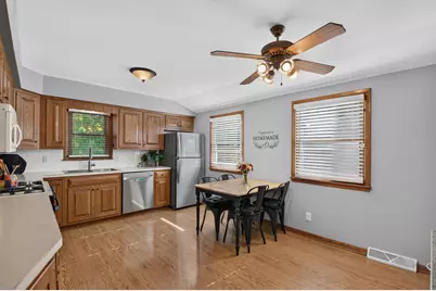 4919  55th St, Kenosha, WI 53144 - Photo 5