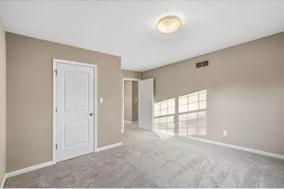 W239N2317  Hawks Meadow Ct, Pewaukee, WI 53188 - Photo 39