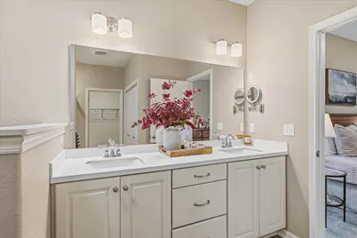 W239N2317  Hawks Meadow Ct, Pewaukee, WI 53188 - Photo 25