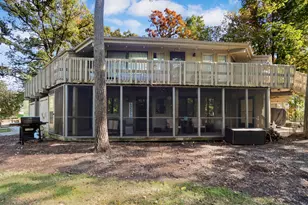 304 Deerpath E, Fontana, WI 53125 - Photo 1