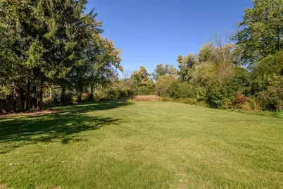 1428 W Fiesta Ln, Mequon, WI 53092 - Photo 3