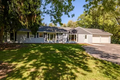 1428 W Fiesta Ln, Mequon, WI 53092 - Photo 37