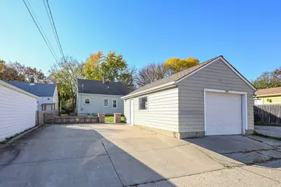 2840 N 88th St, Milwaukee, WI 53222 - Photo 27