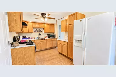 4932  Regal Ct, Racine, WI 53406 - Photo 15