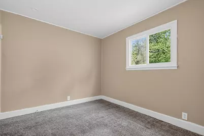 5809 N 70th St, Milwaukee, WI 53218 - Photo 17
