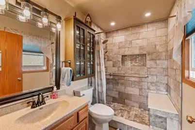 1419  Creek Side Dr, Lyons, WI 53105 - Photo 15