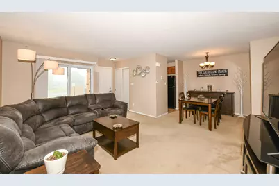 3943 W College Ave, Franklin, WI 53221 - Photo 7