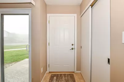 3943 W College Ave, Franklin, WI 53221 - Photo 3