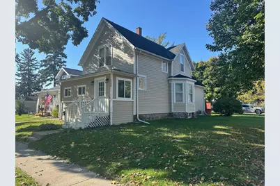 626  Center St, Lake Geneva, WI 53147 - Photo 33