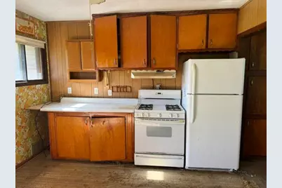 S90W22635  Loretto Ln, Big Bend, WI 53103 - Photo 3