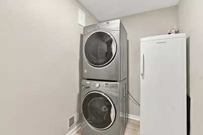 N76W15867  Hunters Ridge Cir, Menomonee Falls, WI 53051 - Photo 41