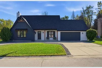 N76W15867  Hunters Ridge Cir, Menomonee Falls, WI 53051 - Photo 55