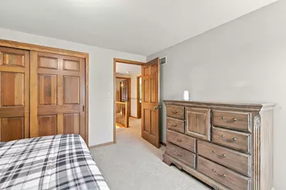 N76W15867  Hunters Ridge Cir, Menomonee Falls, WI 53051 - Photo 25