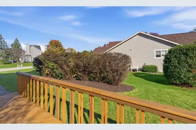 N76W15867  Hunters Ridge Cir, Menomonee Falls, WI 53051 - Photo 53