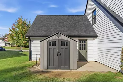 N76W15867  Hunters Ridge Cir, Menomonee Falls, WI 53051 - Photo 59
