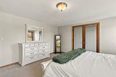 N76W15867  Hunters Ridge Cir, Menomonee Falls, WI 53051 - Photo 15