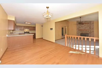 N53W14231  Invery Dr, Menomonee Falls, WI 53051 - Photo 11
