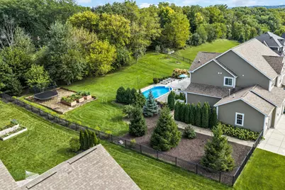 W275N342  Arrowhead Trl, Pewaukee, WI 53188 - Photo 71