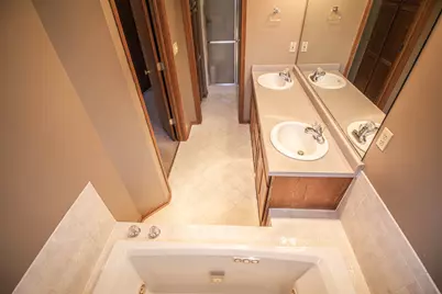 402  Cedar Valley Rd, Fredonia, WI 53021 - Photo 65