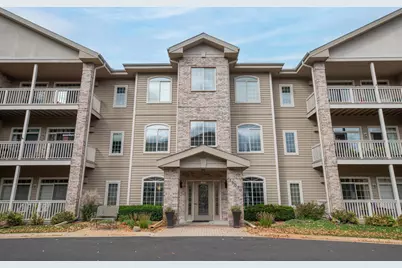 13070 W Bluemound Rd #209, Elm Grove, WI 53122 - Photo 1