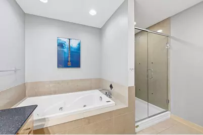 1325 N Van Buren St #504, Milwaukee, WI 53202 - Photo 15