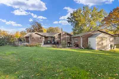 705 W Gorman St, Elkhorn, WI 53121 - Photo 3