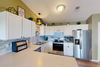 1600  Commonwealth Dr #1, Fort Atkinson, WI 53538 - Photo 5