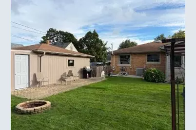 2112  26th St, Kenosha, WI 53140 - Photo 41